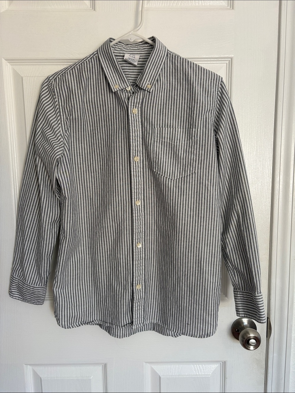 GAP Gray and Oxford White Vertical Stripe Button-Down Shirt